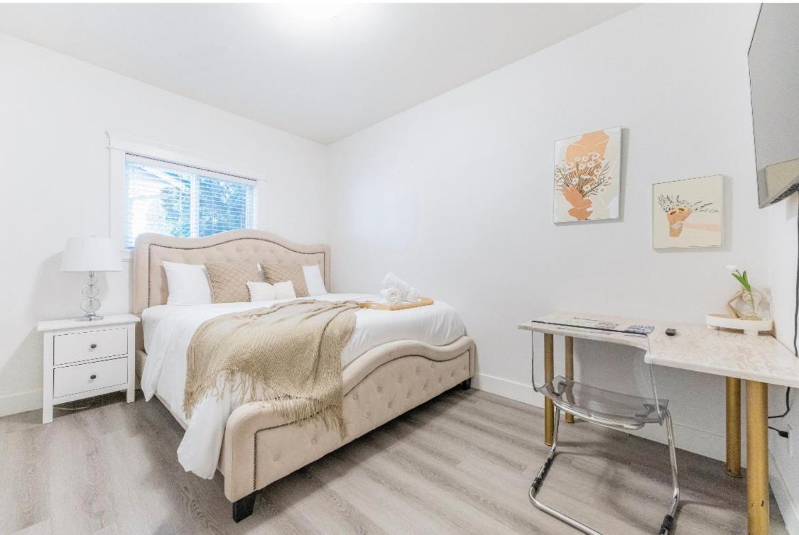 Si & Daniel Home Near Yvr Airport & Skytrain Separate Entry Free Parking Richmond Exteriör bild