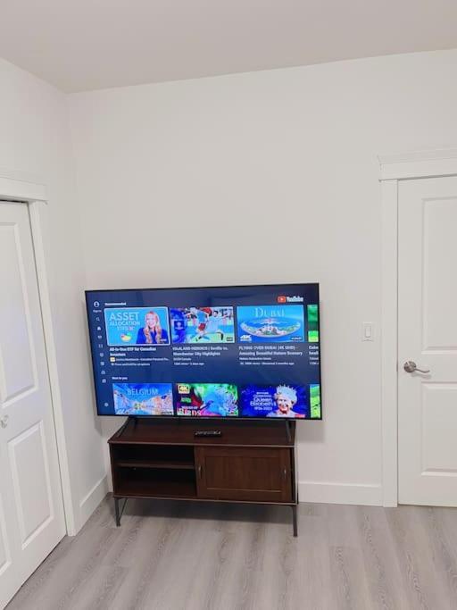 Si & Daniel Home Near Yvr Airport & Skytrain Separate Entry Free Parking Richmond Exteriör bild