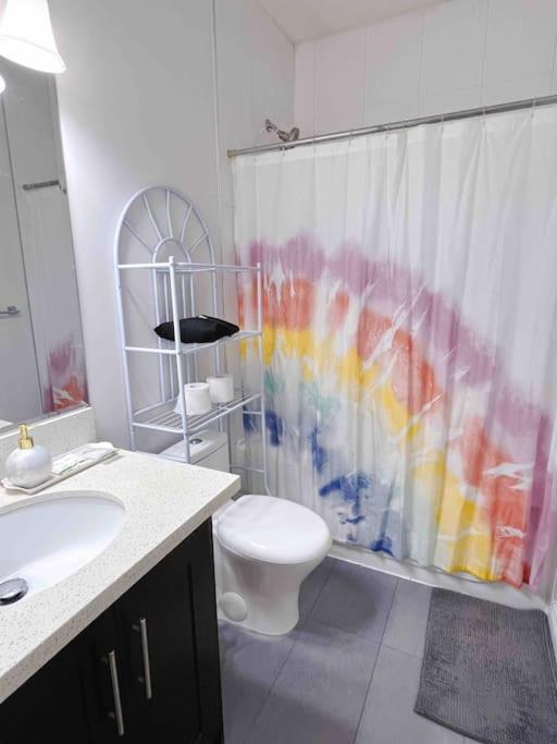 Si & Daniel Home Near Yvr Airport & Skytrain Separate Entry Free Parking Richmond Exteriör bild